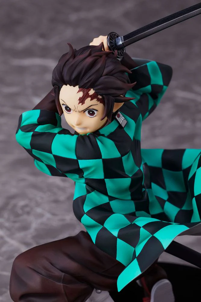 Demon Slayer Kimetsu no Yaiba Statue Tanjiro Kamado (Standard version) 17 cm (ANIPLEX) BOX DAMAGE - G - Image 3